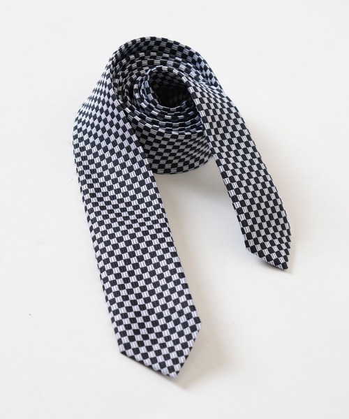 garsonwave（ギャルソンウェーブ）の「日本製 モードネクタイ/ナロータイ/スリムネクタイ（ネクタイ・メンズ・ブラック/グレー/その他/ブラック×グレー/ホワイト×ブラック/ブラック系その他/ブルー系その他/レッド系その他/チェック/ブラック系その他2/ブルー系その他2/ブルー系その他3/ブルー系その他4/ブルー系その他5/ブルー系その他6/その他3/その他2/その他5/その他4/その他1・FREE）」の3枚目の写真