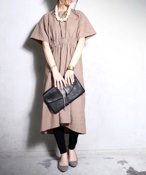 antiqua（アンティカ）の「ギャザーワンピ（ワンピース・レディース・ダークグレー/ベージュ系その他・FREE）」の4枚目の写真
