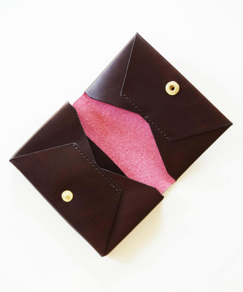 BIRTHDAY BAR(バースデイバー)の「本革 CARDCASE / レザーカードケース(カードケース・レディース・ブラック/ブルー/ワインレッド/キャメル・フリー)」の9枚目の写真