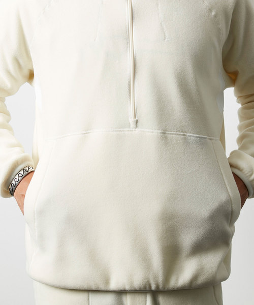 Snow Peak（スノーピーク）の「エアシーマRフリースプルオーバー（その他トップス・メンズ・ブラック/キナリ/グレー・1/SMALL/MEDIUM/LARGE/X-LARGE）」の6枚目の写真