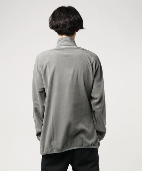 Snow Peak（スノーピーク）の「エアシーマRフリースプルオーバー（その他トップス・メンズ・ブラック/キナリ/グレー・1/SMALL/MEDIUM/LARGE/X-LARGE）」の4枚目の写真