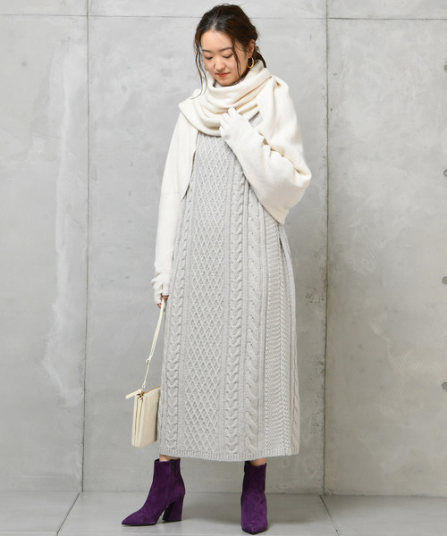 DouDou(ドゥドゥ)の「ミトン付きストール(ストール/ショール・レディース・アイボリー/ブラウン/キャメル・FREE)」の12枚目の写真