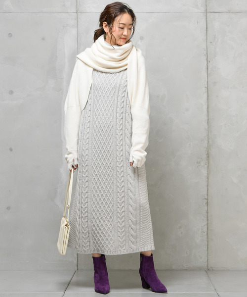 DouDou(ドゥドゥ)の「ミトン付きストール(ストール/ショール・レディース・アイボリー/ブラウン/キャメル・FREE)」の17枚目の写真