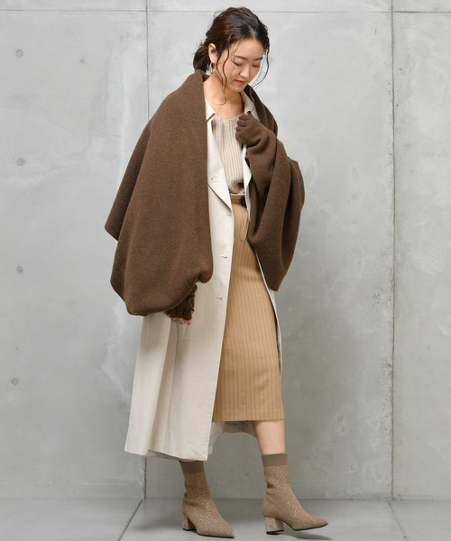 DouDou(ドゥドゥ)の「ミトン付きストール(ストール/ショール・レディース・アイボリー/ブラウン/キャメル・FREE)」の13枚目の写真