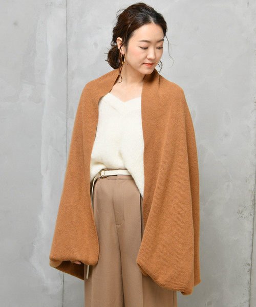 DouDou(ドゥドゥ)の「ミトン付きストール(ストール/ショール・レディース・アイボリー/ブラウン/キャメル・FREE)」の16枚目の写真