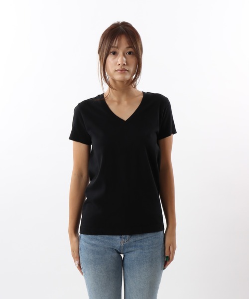 HANES(ヘインズ)の「【Hanes/ヘインズ】レディース ジャパンフィットフォーハー【2枚組】VネックTシャツ 5.3oz(Tシャツ/カットソー・レディース・ホワイト×ブルー/その他3・MEDIUM/LARGE)」の2枚目の写真