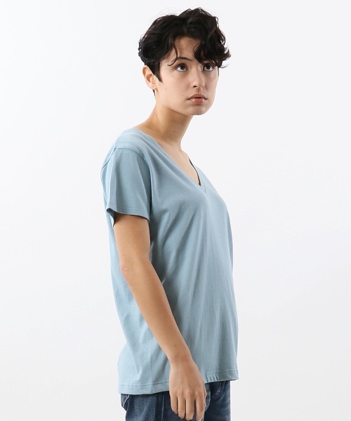HANES(ヘインズ)の「【Hanes/ヘインズ】レディース ジャパンフィットフォーハー【2枚組】VネックTシャツ 5.3oz(Tシャツ/カットソー・レディース・ホワイト×ブルー/その他3・MEDIUM/LARGE)」の13枚目の写真