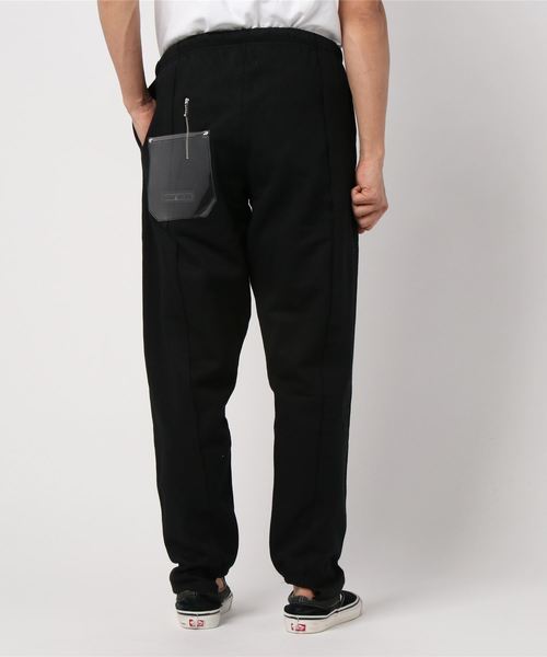 BOW WOW(バウワウ)の「【BOWWOW】CUT ATTACH SWEAT PANTS(その他パンツ・メンズ・ブラック/グレー・MEDIUM/LARGE)」の4枚目の写真