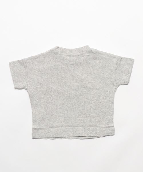 DILASH(ディラッシュ)の「ムラ糸天竺 刺繍Tシャツ(ワイド)(Tシャツ/カットソー・キッズ・ブラウン/オフホワイト/グレー・140/90/80/130/100/110/120)」の4枚目の写真