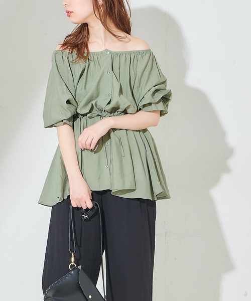 natural couture（ナチュラルクチュール）の「ウエストドロストとろみブラウス（シャツ/ブラウス・レディース・オフホワイト/カーキ/サックスブルー/ピンクベージュ・FREE）」の3枚目の写真