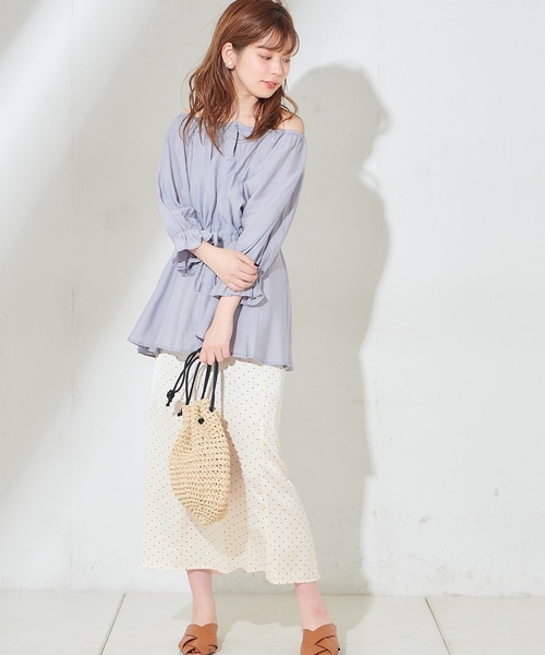 natural couture（ナチュラルクチュール）の「ウエストドロストとろみブラウス（シャツ/ブラウス・レディース・オフホワイト/カーキ/サックスブルー/ピンクベージュ・FREE）」の5枚目の写真
