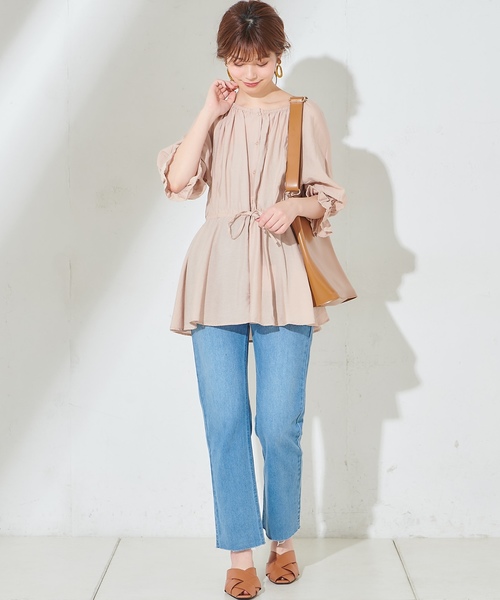 natural couture（ナチュラルクチュール）の「ウエストドロストとろみブラウス（シャツ/ブラウス・レディース・オフホワイト/カーキ/サックスブルー/ピンクベージュ・FREE）」の16枚目の写真