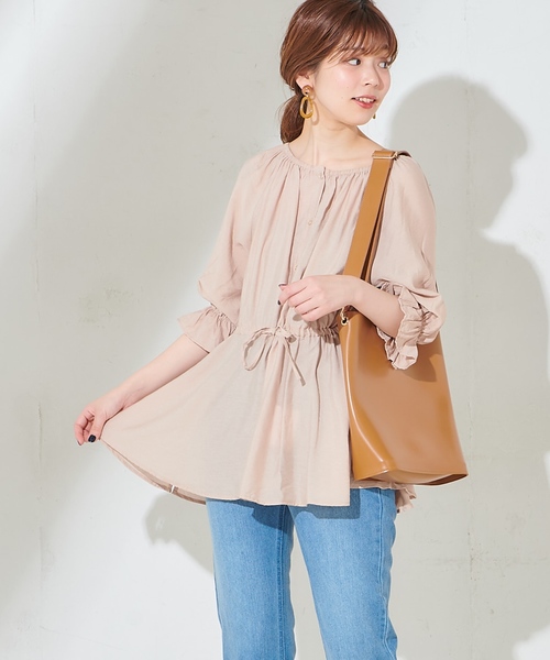 natural couture（ナチュラルクチュール）の「ウエストドロストとろみブラウス（シャツ/ブラウス・レディース・オフホワイト/カーキ/サックスブルー/ピンクベージュ・FREE）」の19枚目の写真