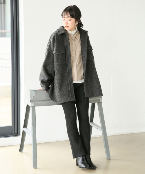 LOWRYS FARM(ローリーズファーム)の「Fスエードショートシャツ 853547(シャツ/ブラウス・レディース・ベージュ/イエロー/ブラウン・FREE)」の10枚目の写真