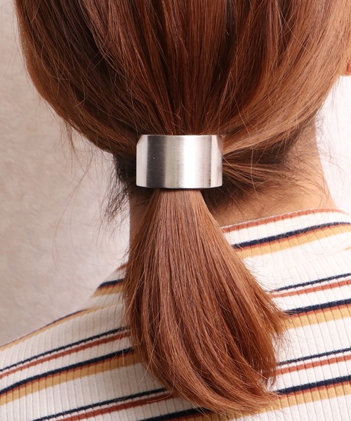 Ree&Mee（リーアンドミー）の「Ree＆Mee ポニーフック ヘアカフ（バレッタ/ヘアクリップ・レディース・A/B/C/D/E/F/G/H/I/J/K/L/M/N/O/P/Q/S/R/T/U/V/W・FREE）」の8枚目の写真