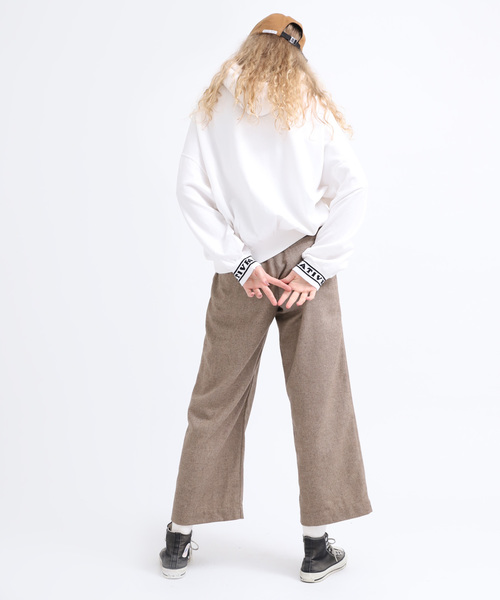 RNA（アールエヌエー）の「M1289 ジャガードロゴパーカー（パーカー・レディース・ホワイト/杢グレー/ブラック・MEDIUM）」の7枚目の写真