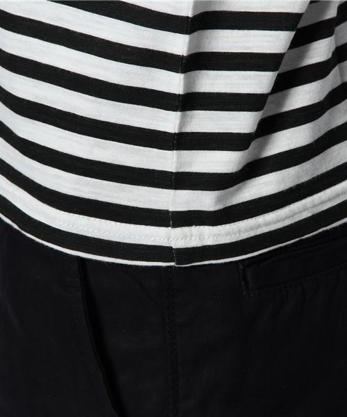 WEGO（ウィゴー）の「WEGO/パネルボーダーVネックTシャツ（Tシャツ/カットソー・メンズ・ブラック/グリーン/ネイビー/トリコロール・LARGE/MEDIUM）」の13枚目の写真