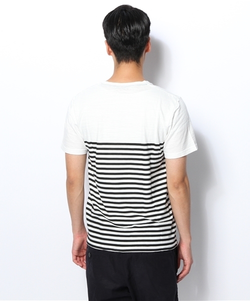 WEGO（ウィゴー）の「WEGO/パネルボーダーVネックTシャツ（Tシャツ/カットソー・メンズ・ブラック/グリーン/ネイビー/トリコロール・LARGE/MEDIUM）」の6枚目の写真