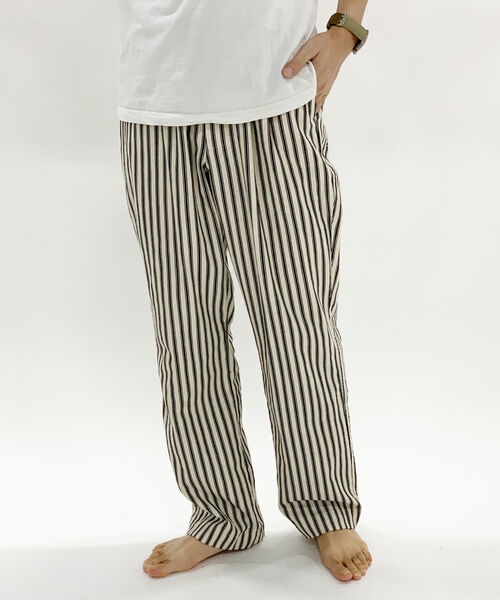 GLOSTER（グロスター）の「【WEB限定カラーあり】【FREDYMAC/フレディマック】ワイドパンツ イージーパンツ（その他パンツ・メンズ・チャコールグレー/ライトブルー/オリーブ/サックスブルー/インディゴブルー/ホワイト系その他/キャメル/キナリ・M/L）」の13枚目の写真