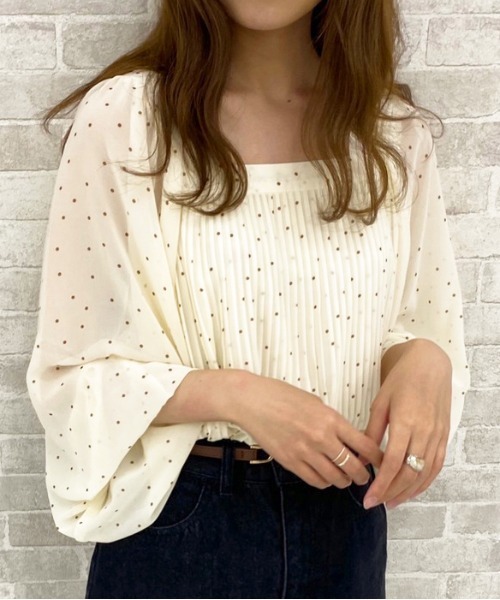 apres jour(アプレジュール)の「アソートプリーツブラウス【ZOZOTOWN限定アイテム】(シャツ/ブラウス・レディース・ブラック系その他/ブラック/アイボリー/ホワイト系その他・フリー)」の3枚目の写真