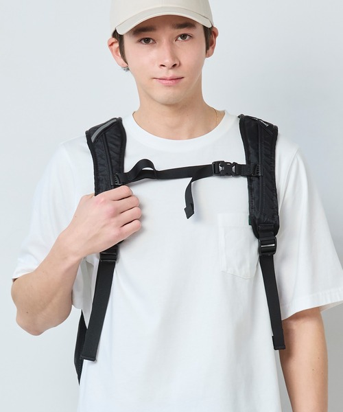 セール】コンフォート・キャリー・ラップトップ・パック、30L（バック