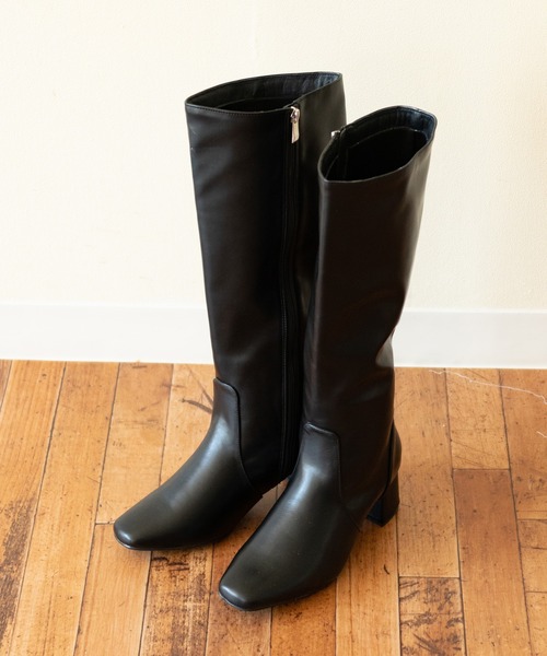 menue（メヌエ）の「スクエアトゥ ロングブーツ 7cmヒールver.（ブーツ・レディース・ブラック/パイソン/ブラック系その他・XS/S/M/L/LL/3L）」の2枚目の写真