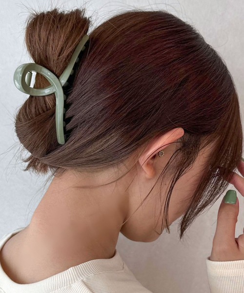 apres jour mignon(アプレジュールミニョン)の「【apresjour mignon×ARIAZ】変形ヘアクリップ(バレッタ/ヘアクリップ・レディース・ベージュ/カーキ/その他/モカ/スモークピンク/ブラック系その他2/ブラック系その他/ホワイト系その他/ブラック/ライトブラウン/アイボリー・ONESIZE)」の9枚目の写真