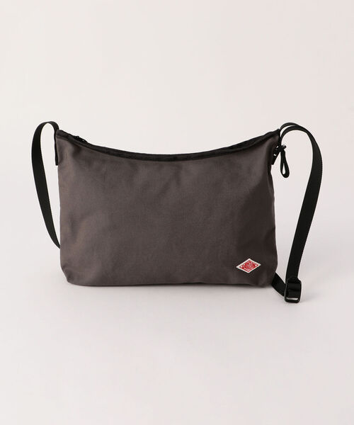 DANTON（ダントン）の「【DANTON/ダントン】 コットンキャンバス横型サコッシュ #JD-7298（ボディバッグ/ウエストポーチ・メンズ・チャコールグレー/ブラック/ベージュ/オリーブ/サックスブルー/キナリ・FREE）」の4枚目の写真
