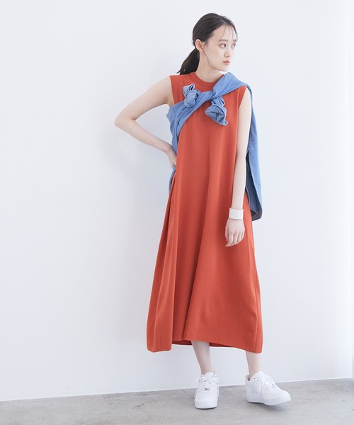 VIS（ビス）の「バックメタル釦肩タックAラインニットワンピース（ワンピース・レディース・ダークグリーン/ブラウン/オレンジ/スミクロ・FREE）」の19枚目の写真