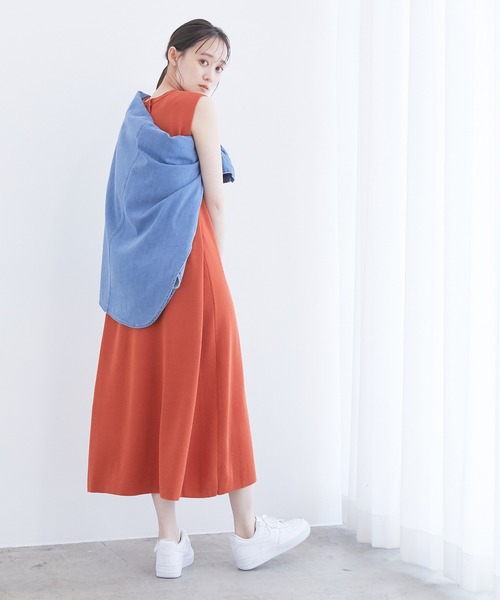 VIS（ビス）の「バックメタル釦肩タックAラインニットワンピース（ワンピース・レディース・ダークグリーン/ブラウン/オレンジ/スミクロ・FREE）」の10枚目の写真