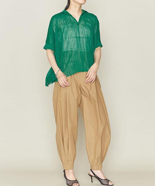 ASTRAET(アストラット)の「<ASTRAET(アストラット)>14G プリーツ スキッパー(ニット/セーター・レディース・ブラック/ケリー・FREE)」の3枚目の写真