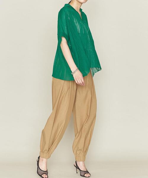 ASTRAET(アストラット)の「<ASTRAET(アストラット)>14G プリーツ スキッパー(ニット/セーター・レディース・ブラック/ケリー・FREE)」の4枚目の写真