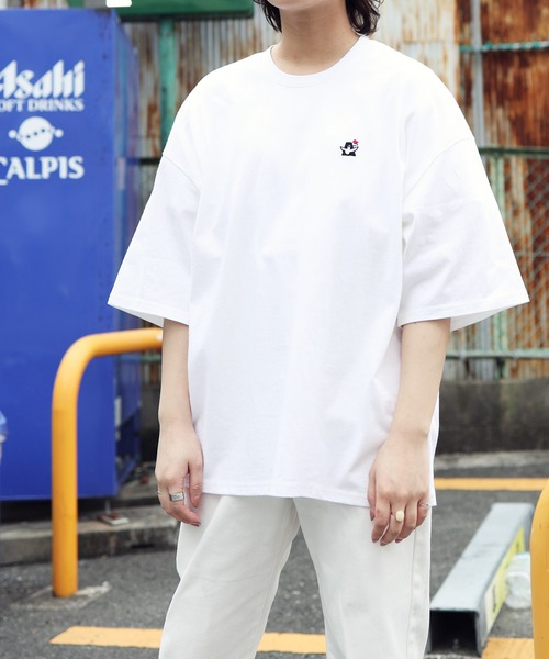 Mark Gonzales（マーク・ゴンザレス）の「Mark Gonzales / マークゴンザレス 別注 コラボ オーバーサイズ ヘビーウェイト 刺繍 ロゴ ビッグシルエット プリント Tシャツ（Tシャツ/カットソー・メンズ・ホワイト系その他/ブラック系その他/グレー系その他/ブルー系その他/ホワイト系その他2/ホワイト系その他3/ホワイト系その他4/ブラック系その他2/グレー系その他2/ブルー系その他2/ホワイト系その他5/ブラック系その他3・MEDIUM/LARGE）」の21枚目の写真