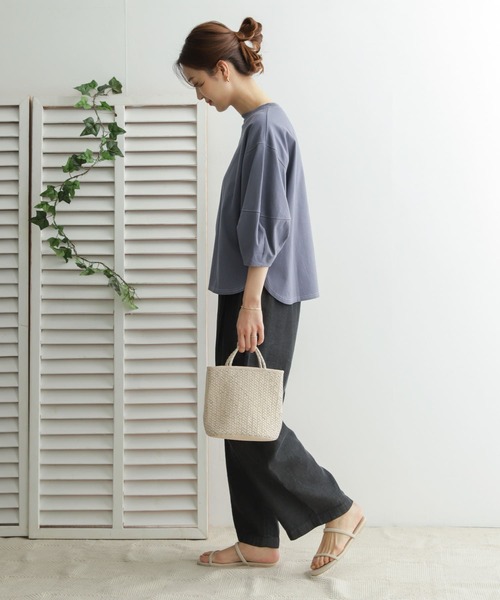 URBAN RESEARCH DOORS(アーバンリサーチドアーズ)の「コットンコクーンスリーブカットソー(Tシャツ/カットソー・レディース・ネイビー/ブルー・ONE)」の4枚目の写真