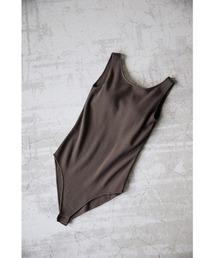 washable backless tank(ウォッシャブルバックレスタンク)