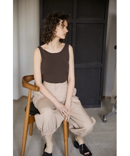 BLACK BY MOUSSY(ブラックバイマウジー)の「washable backless tank(ウォッシャブルバックレスタンク)(タンクトップ・レディース・ブラウン/オレンジ・FREE)」の4枚目の写真