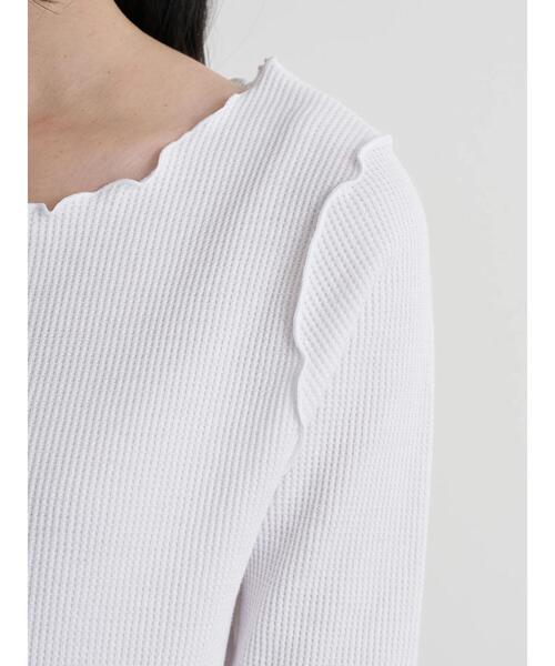 earth music&ecology（アースミュージックアンドエコロジー）の「ワッフルメロ-カットプルオーバー　＊（Tシャツ/カットソー・レディース・ブラック/サックスブルー/オフホワイト/ベージュ・S/M）」の9枚目の写真