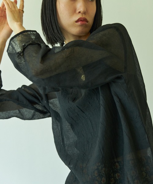 VACANCY(ヴァカンシー)の「キーネックシアーワンピース(ワンピース・レディース・ブラック/ナチュラル・FREE)」の18枚目の写真