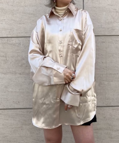 Ctr1（コントロール）の「Ctr1/コントロール/サテンシャツ（シャツ/ブラウス・レディース・オフホワイト/ベージュ・FREE）」の2枚目の写真
