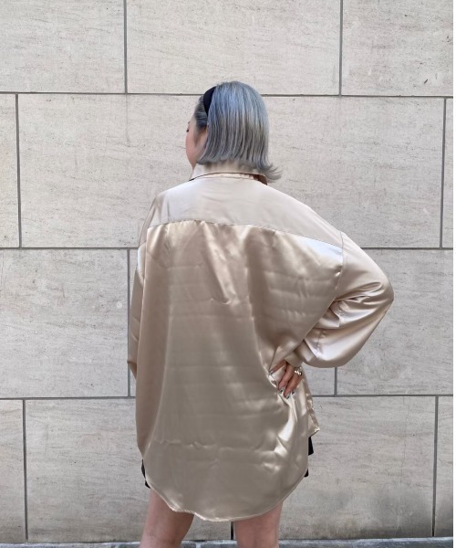 Ctr1（コントロール）の「Ctr1/コントロール/サテンシャツ（シャツ/ブラウス・レディース・オフホワイト/ベージュ・FREE）」の6枚目の写真