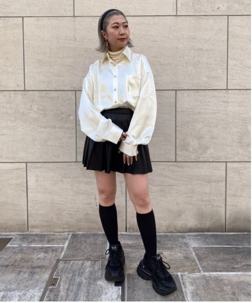 Ctr1（コントロール）の「Ctr1/コントロール/サテンシャツ（シャツ/ブラウス・レディース・オフホワイト/ベージュ・FREE）」の13枚目の写真