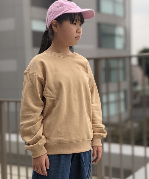 Lee（リー）の「Lee/リー キッズ　コットン裏毛 BOXロゴプリント入り クルースウェット（スウェット・キッズ・ブラック/ベージュ/ピンク/ブルー/ホワイト/グレー/グリーン/スモークピンク・130/140/150）」の20枚目の写真