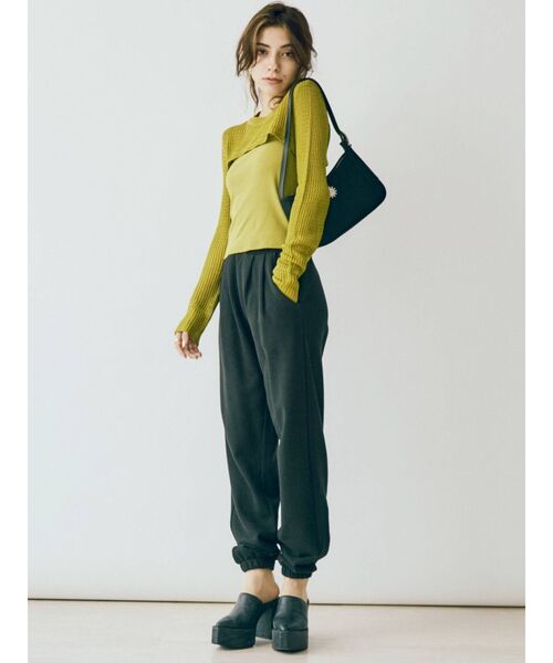 EVRIS（エヴリス）の「レイヤードシアーニットトップス（ニット/セーター・レディース・ブラック/カーキ・FREE）」の20枚目の写真