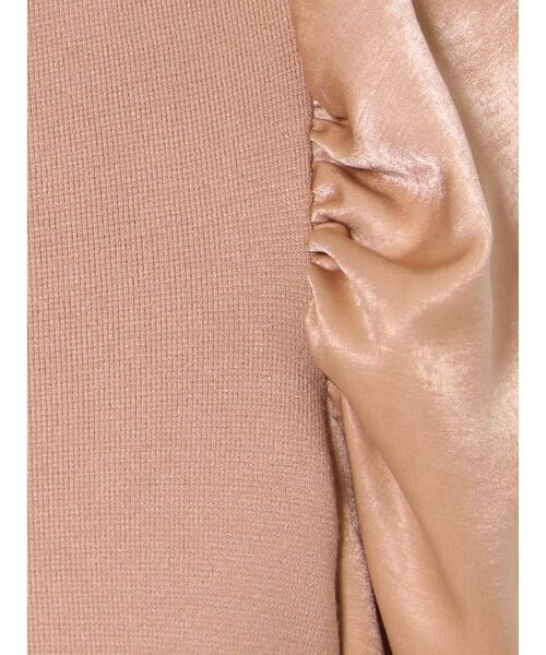 LAGUNAMOON(ラグナムーン)の「異素材ボリュームスリーブニットプルオーバー(ニット/セーター・レディース・ライトグレー/ブラック/ベージュ・FREE)」の8枚目の写真