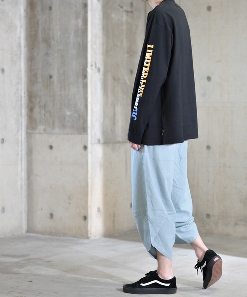 Limited Line Naive Magic(リミテッドラインナイーブマジック)の「【a】天竺サイドプリント長袖Tシャツ(Tシャツ/カットソー・メンズ・ホワイト/ブラック/ベージュ/ブルー/グリーン/マルチ/ベージュ系その他・MEDIUM/LARGE)」の11枚目の写真