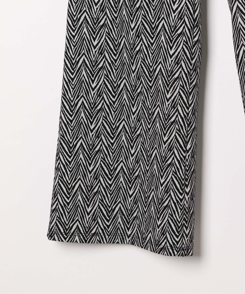 PAGEBOY（ページボーイ）の「キカガラフレアパンツ（その他パンツ・レディース・ゼブラ/チェック・FREE）」の6枚目の写真