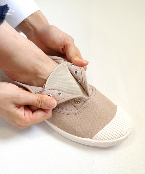 AmiAmi（アミアミ）の「キャンバススリッポンスニーカー（スニーカー・レディース・グレイッシュベージュ/チャコール/ブラック・22.5cm/23cm/23.5cm/24cm/24.5cm/25cm）」の13枚目の写真