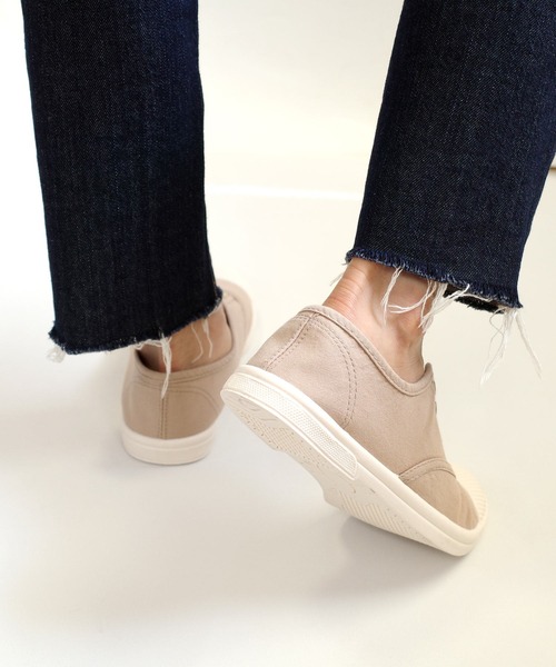 AmiAmi（アミアミ）の「キャンバススリッポンスニーカー（スニーカー・レディース・グレイッシュベージュ/チャコール/ブラック・22.5cm/23cm/23.5cm/24cm/24.5cm/25cm）」の10枚目の写真