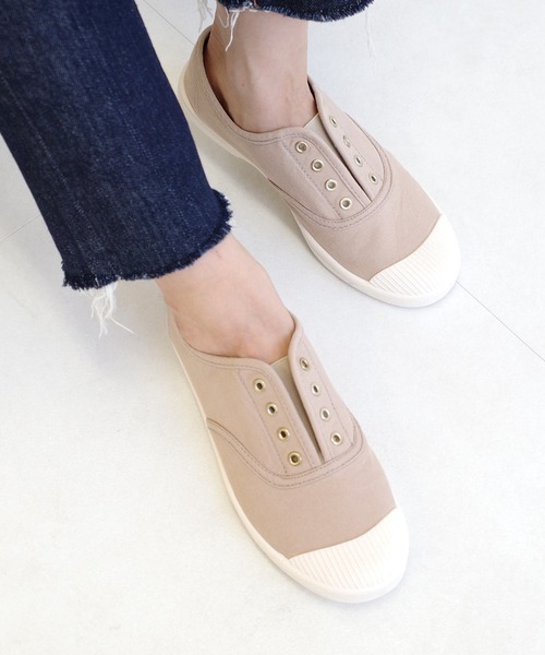 AmiAmi（アミアミ）の「キャンバススリッポンスニーカー（スニーカー・レディース・グレイッシュベージュ/チャコール/ブラック・22.5cm/23cm/23.5cm/24cm/24.5cm/25cm）」の17枚目の写真