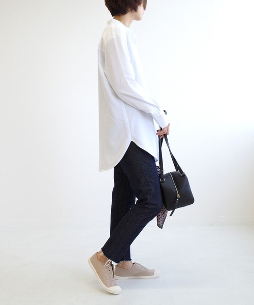 AmiAmi（アミアミ）の「キャンバススリッポンスニーカー（スニーカー・レディース・グレイッシュベージュ/チャコール/ブラック・22.5cm/23cm/23.5cm/24cm/24.5cm/25cm）」の4枚目の写真